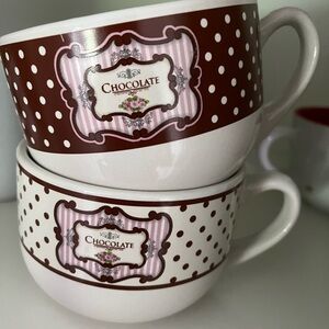 2 mugs